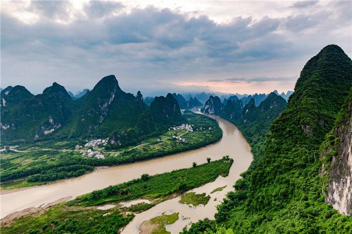 张家界金辉煌旅行社有限公司,长沙张家界旅游,想去张家界旅游,张家界旅游路线 张家界金辉煌旅行社有限公司,长沙张家界旅游,想去张家界旅游,张家界旅游路线